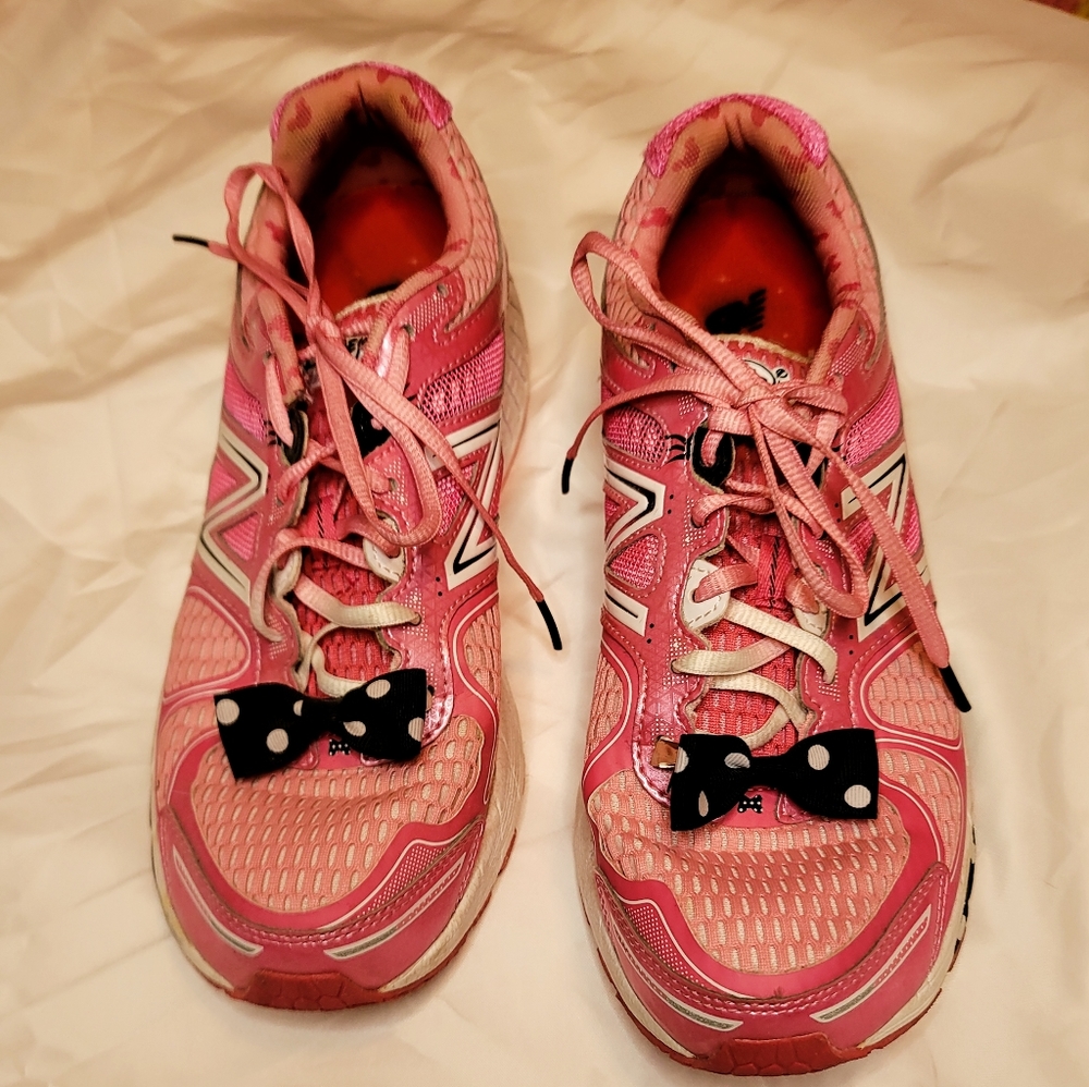 RUNDISNEY MINNIE MOUSE 2014 SZ 10.5